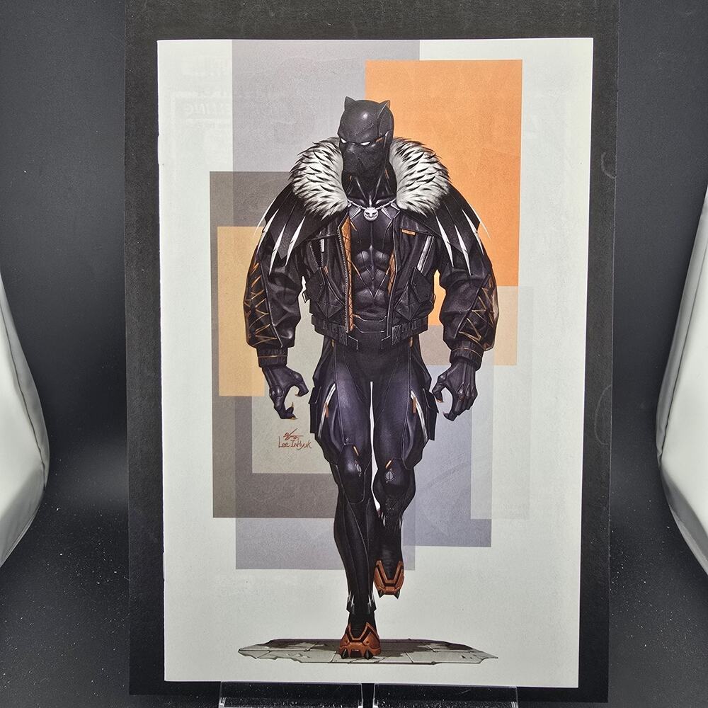 Avengers #32 1:50 InHyuk Lee Street-Verse Virgin Variant 2026 Black Panther